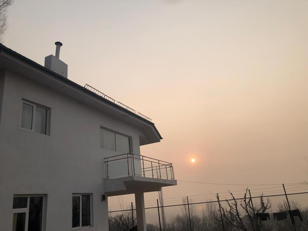 Sahil Lake View Srinagar  Exterior photo