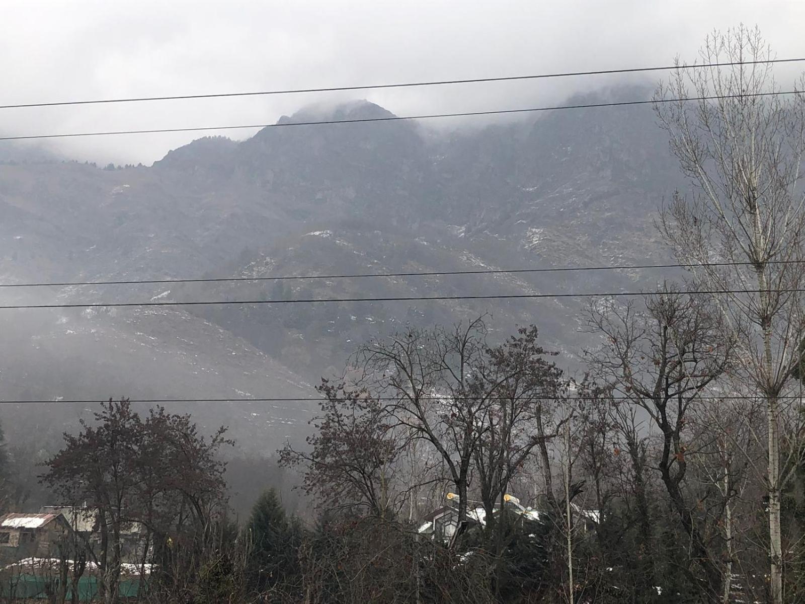 Sahil Lake View Srinagar  Exterior photo